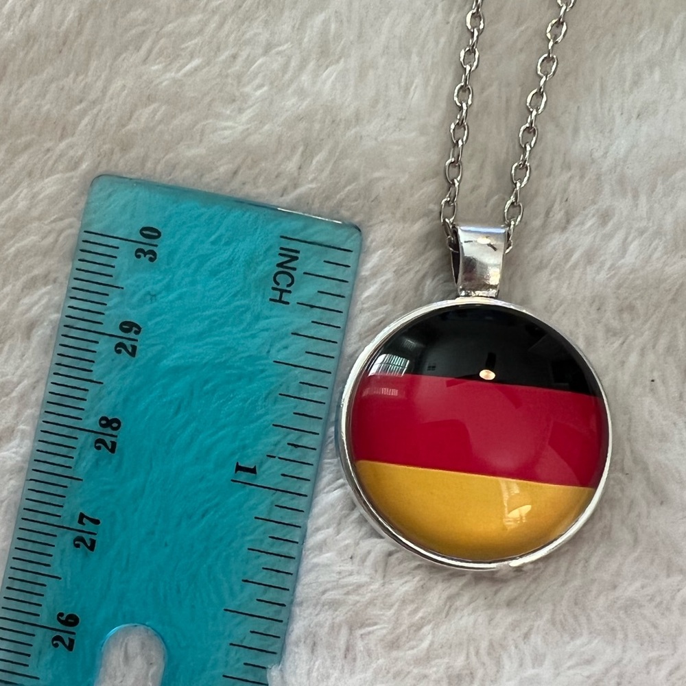 German flag necklace
